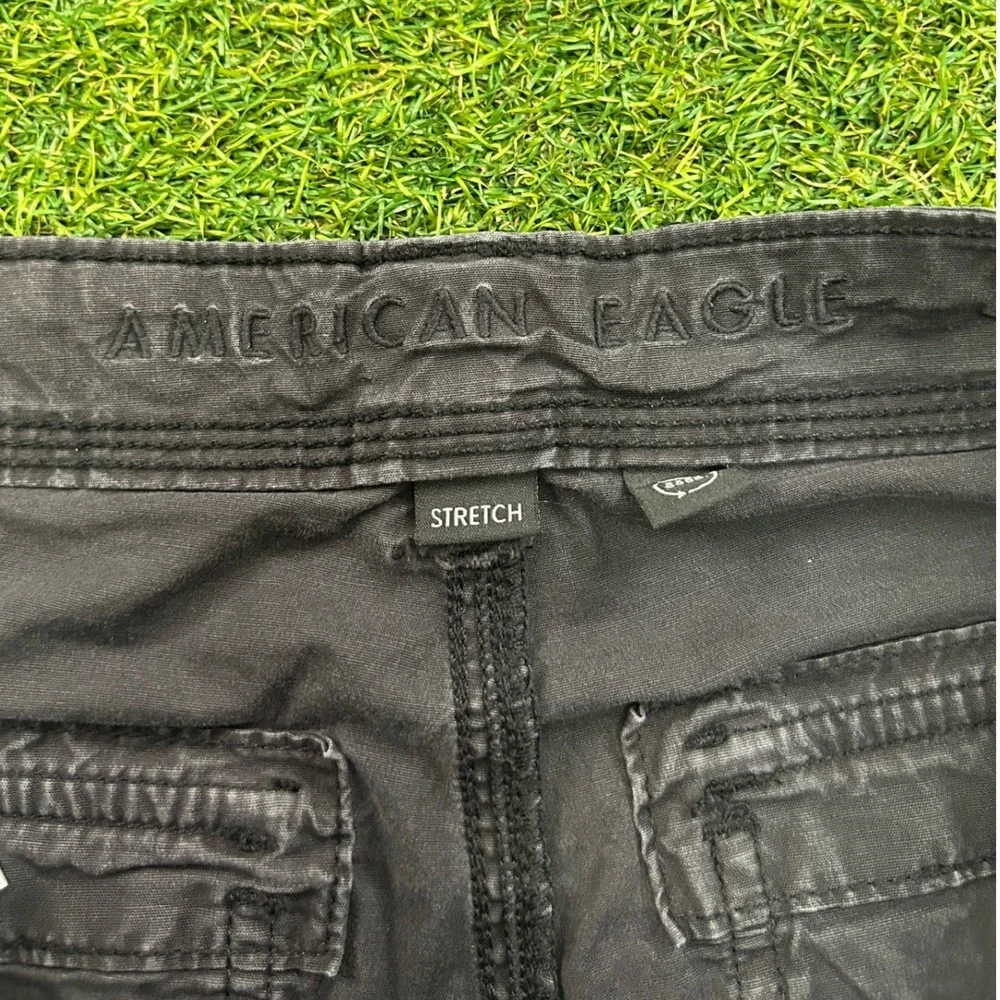 American Eagle Outfitters pants through stretch